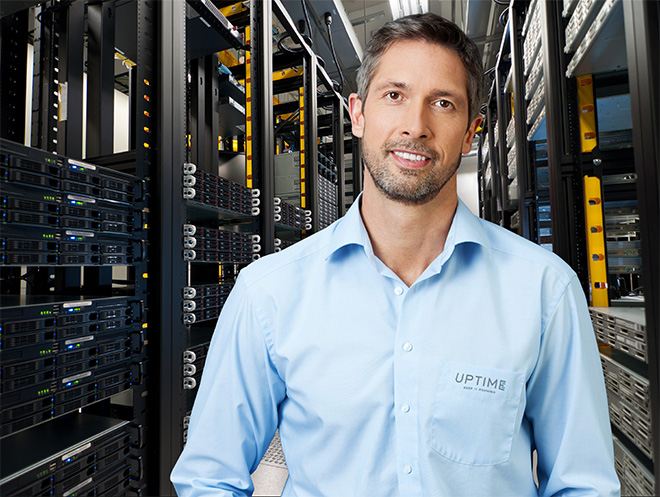 TechnicianRacks_webSize_660 TechnicianRacks_webSize_660